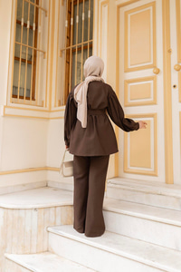 Pile Detaylı Kuşaklı İkili Takım  Kahverengi