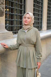 Pile Detaylı Tokalı Takım Fıstık Yeşil