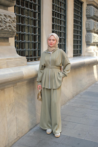 Pile Detaylı Tokalı Takım Fıstık Yeşil