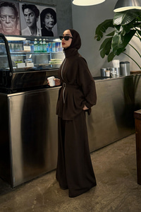 Pile Detaylı Tokalı Takım Kahverengi