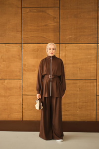 Pile Detaylı Tokalı Takım Kahverengi