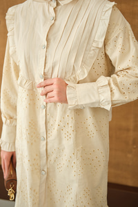 Pile Ve Brode Detay Gömlek Krem