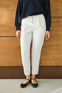 Pileli Düz Paça Pantolon Beyaz
