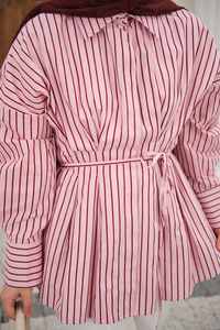 Pileli Gizli Düğmeli Çizgili Gömlek Pembe