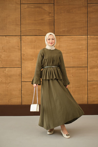 Pileli Kemer Bağlamalı Etekli Takım Haki Yeşil