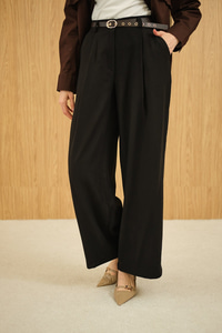 Pileli Kemerli Pantolon Siyah