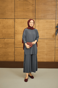 PILISE DETAYLI TAKIM Gri