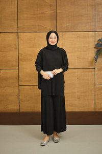 PILISE DETAYLI TAKIM Siyah