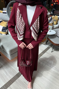 Pilise Etek Ceketli Takım Bordo