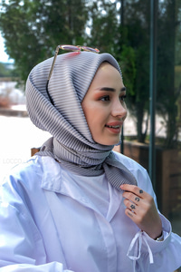 Uygun Fiyatlı PILISELI ESARP GRI | Loccomoda.com 