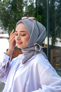 Uygun Fiyatlı PILISELI ESARP GRI | Loccomoda.com 