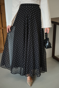 Puantiye Detay Şifon Etek Siyah