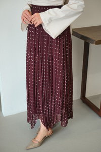 Puantiye Detay Yan Bağcık Şifon Etek Mürdüm