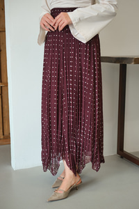 Puantiye Detay Yan Bağcık Şifon Etek Mürdüm