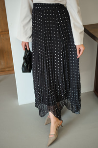 Puantiye Detay Yan Bağcık Şifon Etek Siyah