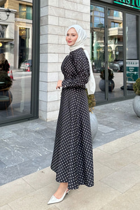 Puantiyeli Fermuarlı Etekli Takım Siyah