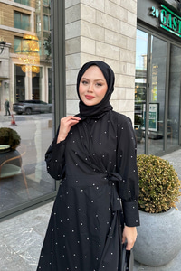 Puantiyeli Yandan Bağlamalı Elbise Siyah