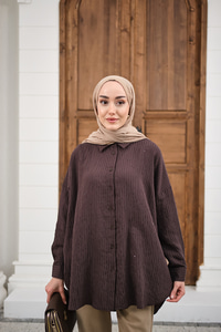 Pul Detaylı Kendinden Desen Gömlek Kahverengi