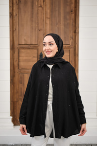 Pul Detaylı Kendinden Desen Gömlek Siyah