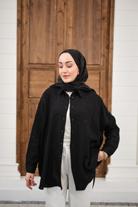 Pul Detaylı Kendinden Desen Gömlek Siyah