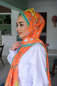 Uygun Fiyatlı PULUM CICEGI SAL | Loccomoda.com 