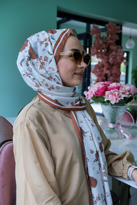 Uygun Fiyatlı PULUM CICEGI SAL | Loccomoda.com 