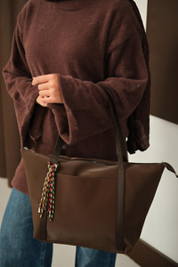 Püskül Detay Çanta Kahverengi
