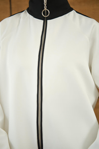 Reglan Kollu İkili Takım Beyaz