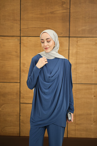 Regular Sıfır Yaka Arka Kesik Detay Takım İndigo Mavi