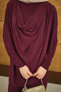 Regular Sıfır Yaka Arka Kesik Detay Takım Mürdüm