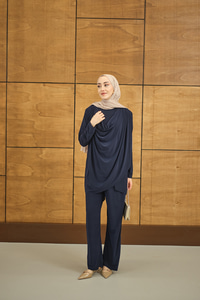 Regular Sıfır Yaka Arka Kesik Detay Takım Lacivert