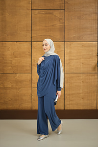 Regular Sıfır Yaka Arka Kesik Detay Takım İndigo Mavi