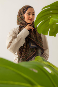 Retro Desen Soft Şal Haki Yeşil