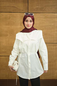 Roba Detaylı Kemerli Regular Poplin Gömlek Beyaz