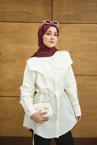 Roba Detaylı Kemerli Regular Poplin Gömlek Beyaz