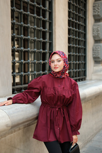 Robadan Büzgü Detaylı Balon Kol Gömlek Bordo