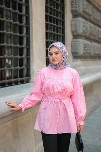 Robadan Büzgü Detaylı Balon Kol Gömlek Pembe