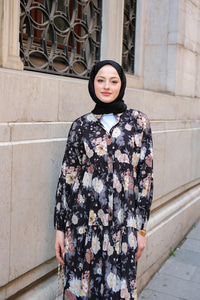 Rose Desenli Elbise Siyah