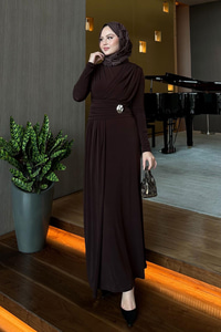 Rosey Bronşlu Elbise Kahverengi