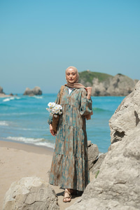 Rüzgar Dokusu Desenli Elbise Yeşil