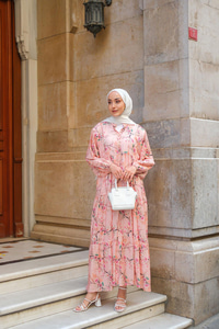 Sakura Çiçeği Desenli Elbise Pembe