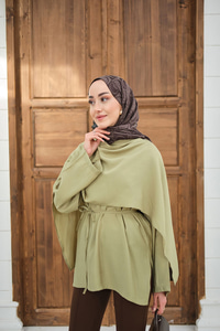 Şal Detay Bel Bağlamalı Bluz Yağ Yeşil