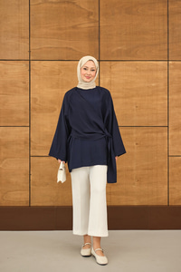 Şal Detay Yandan Bağlamalı Bluz Lacivert