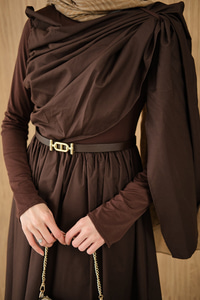 Şal Detaylı Kemerli Poplin Elbise Kahverengi