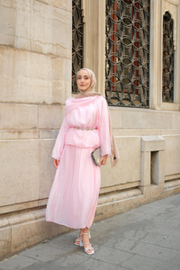 Şal Yaka Tensel Takım Pudra