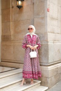 Saray Motifli Elbise Fuşya