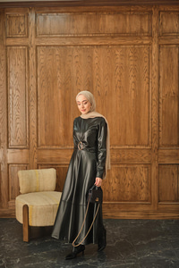 Şardonlu Deri Elbise Siyah