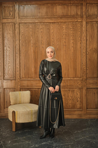 Şardonlu Deri Elbise Siyah