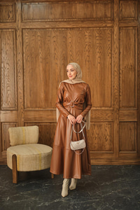 Şardonlu Deri Elbise Taba