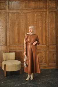 Şardonlu Deri Elbise Taba